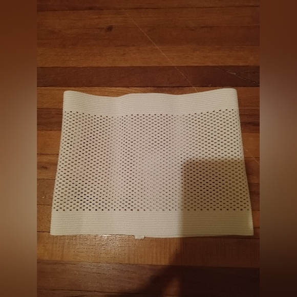 Women's Waist Shaper Tummy Control Cream size XL NWOT - Picture 3 of 3